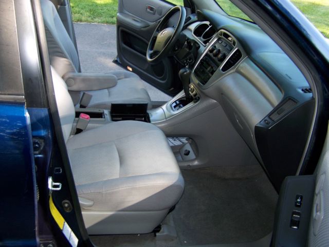 Toyota Highlander 2004 photo 4