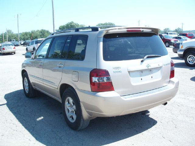 Toyota Highlander 2004 photo 2