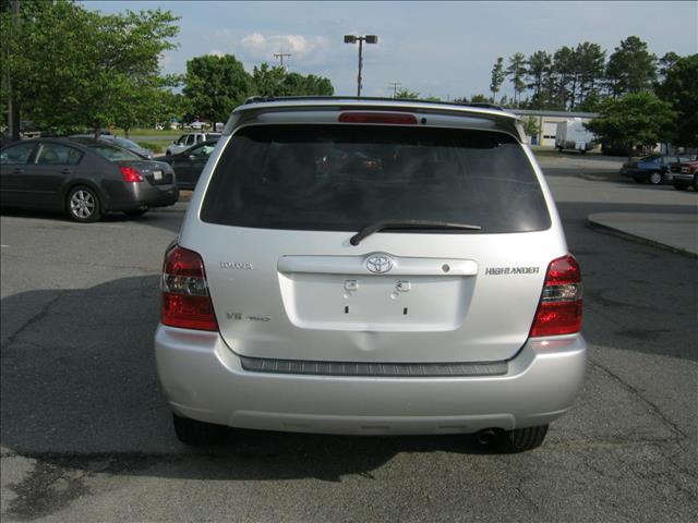 Toyota Highlander 2004 photo 20