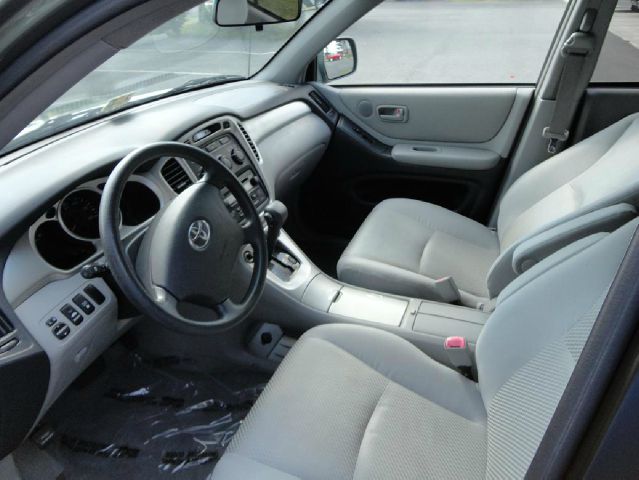 Toyota Highlander 2004 photo 5