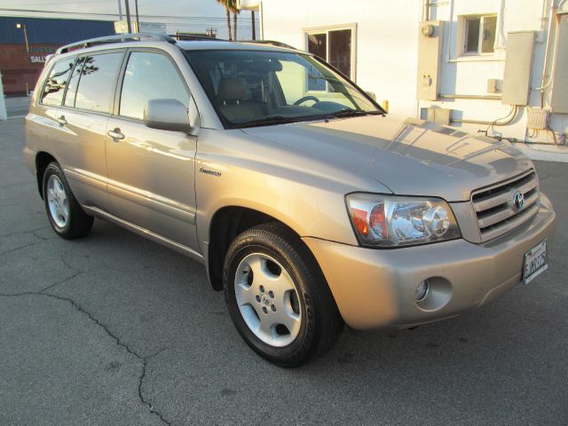 Toyota Highlander 2004 photo 3