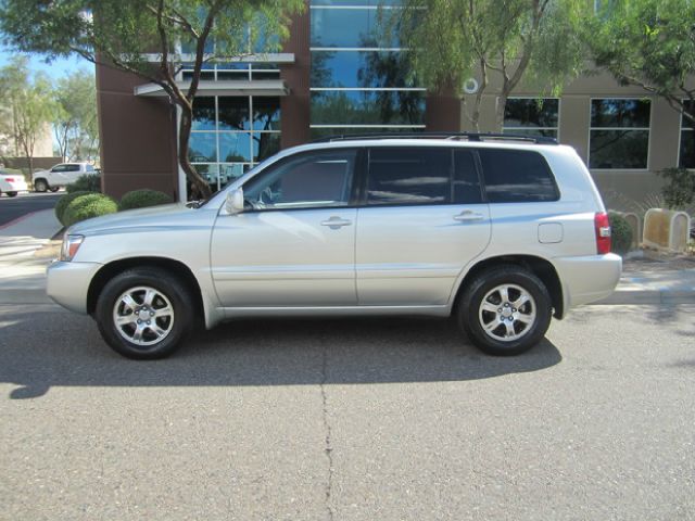 Toyota Highlander 2004 photo 4