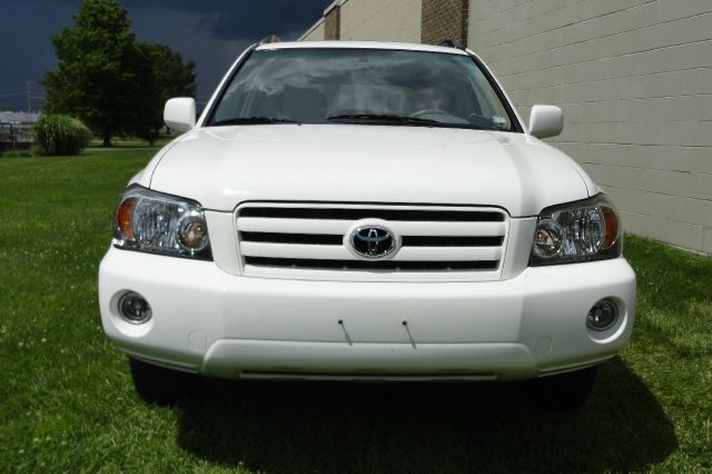 Toyota Highlander 2004 photo 2