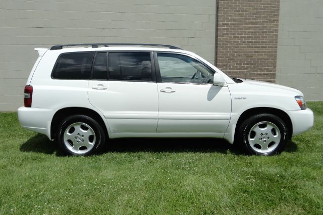 Toyota Highlander 2004 photo 4