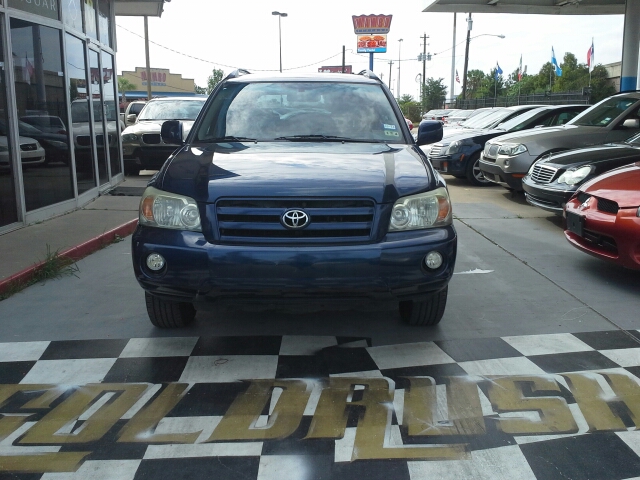 Toyota Highlander 2004 photo 3