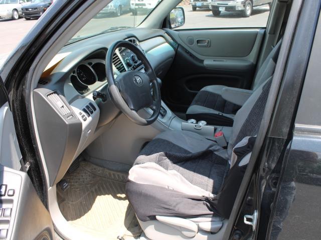 Toyota Highlander 2004 photo 1