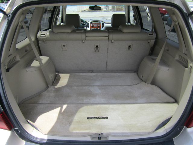 Toyota Highlander 2004 photo 20