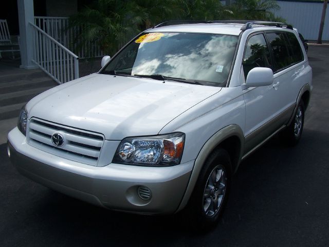 Toyota Highlander 2004 photo 1