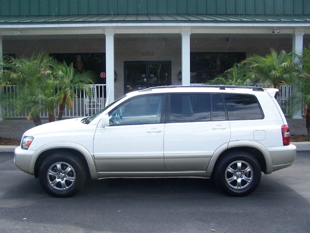 Toyota Highlander 2004 photo 4