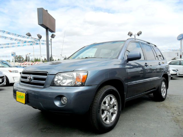 Toyota Highlander 2004 photo 11