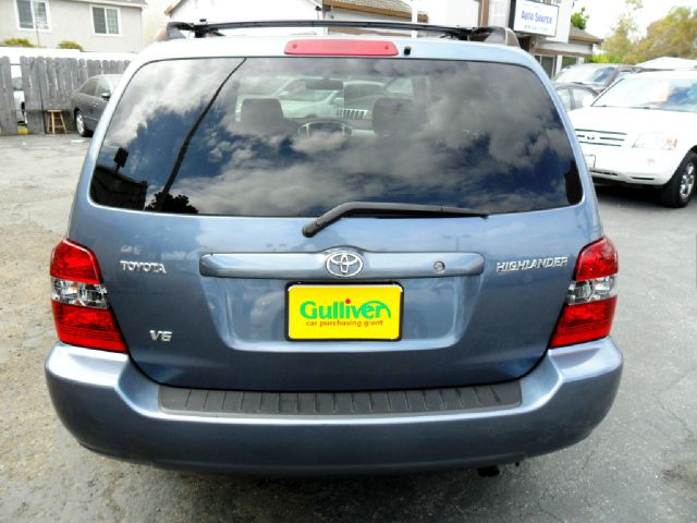 Toyota Highlander 2004 photo 4