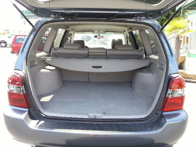 Toyota Highlander 2004 photo 3