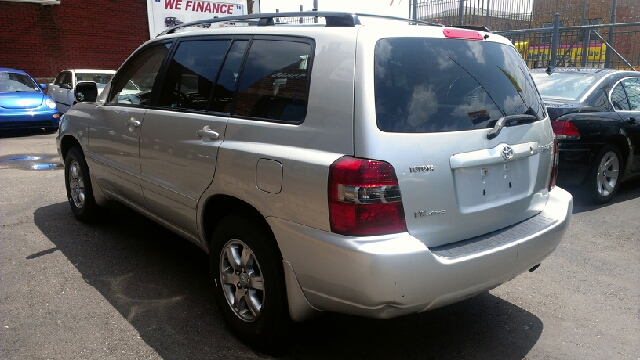 Toyota Highlander 2004 photo 4