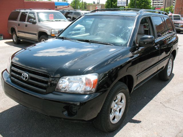 Toyota Highlander 2004 photo 26