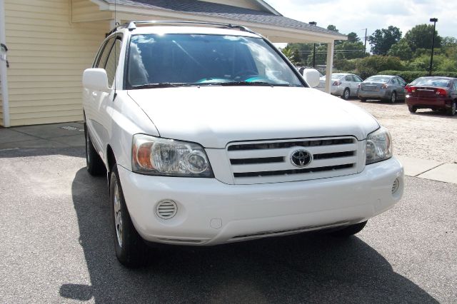 Toyota Highlander 2004 photo 1