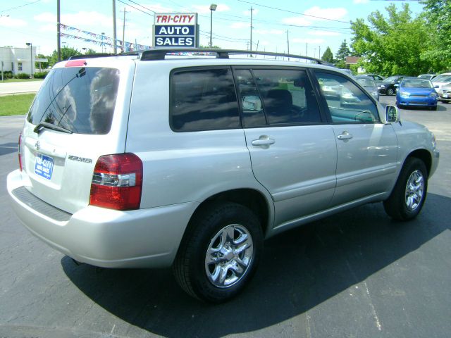 Toyota Highlander 2005 photo 1