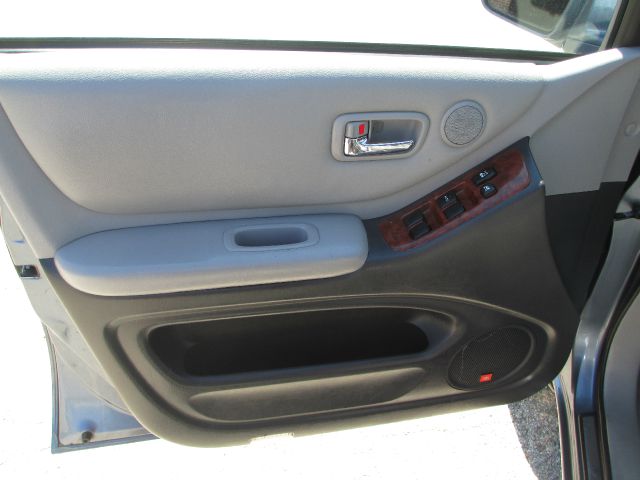 Toyota Highlander 2005 photo 11