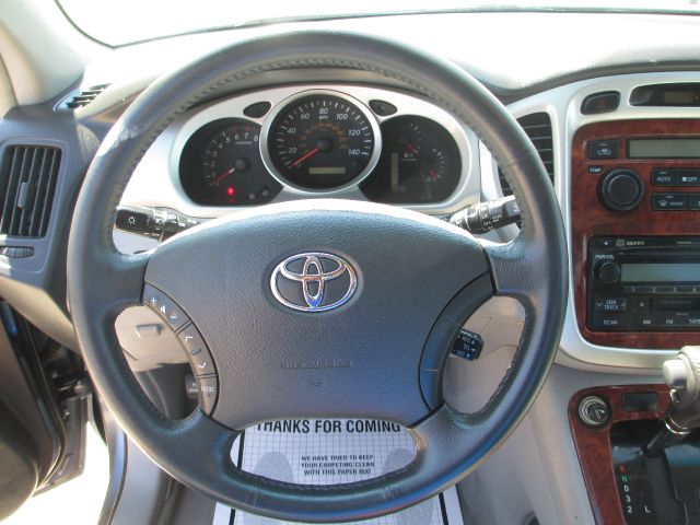 Toyota Highlander 2005 photo 16