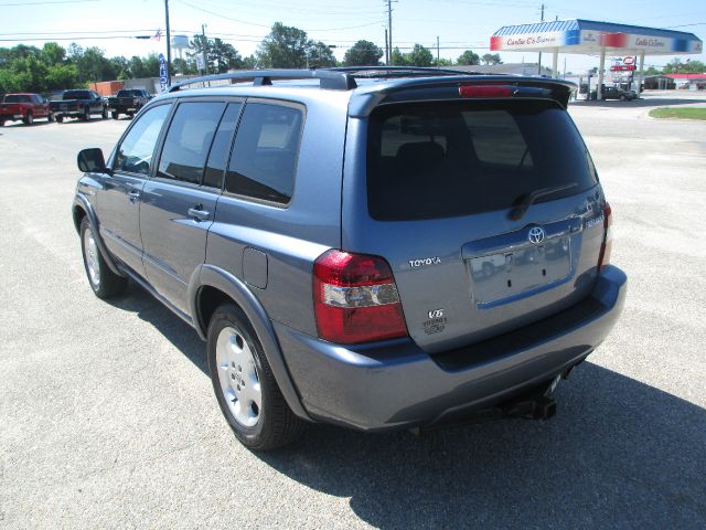 Toyota Highlander 2005 photo 28