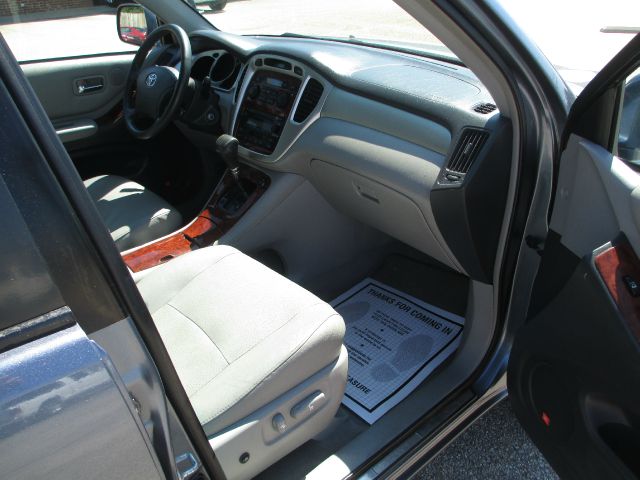 Toyota Highlander 2005 photo 9