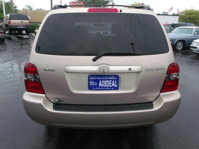 Toyota Highlander 2005 photo 4