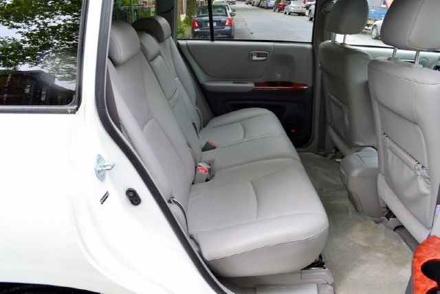 Toyota Highlander 2005 photo 5