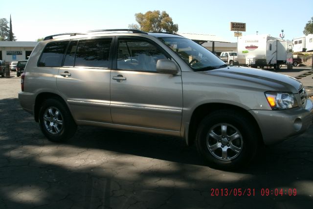 Toyota Highlander 2005 photo 1