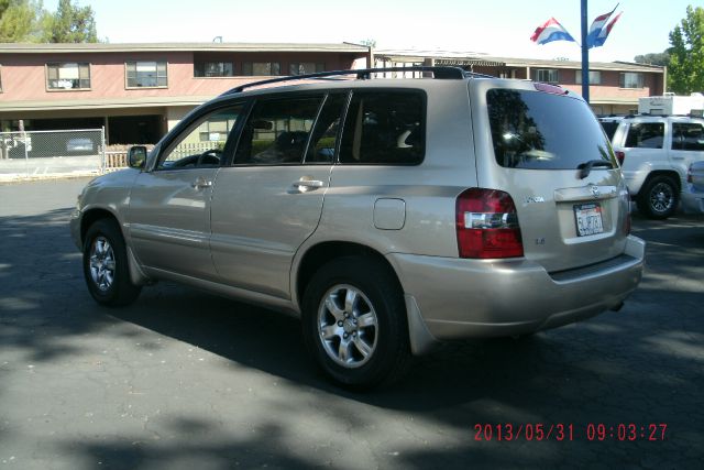 Toyota Highlander 2005 photo 7