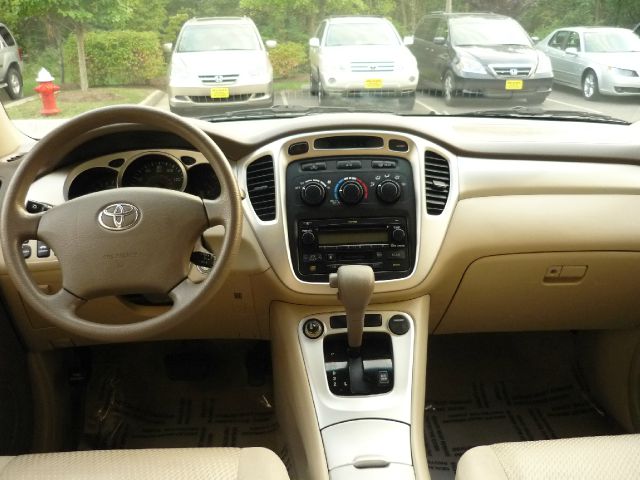 Toyota Highlander 2005 photo 2