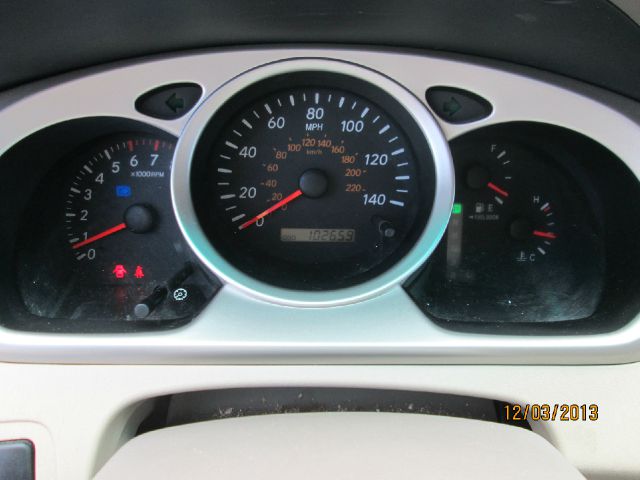 Toyota Highlander 2005 photo 8