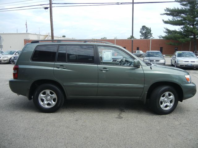 Toyota Highlander 4wd SUV