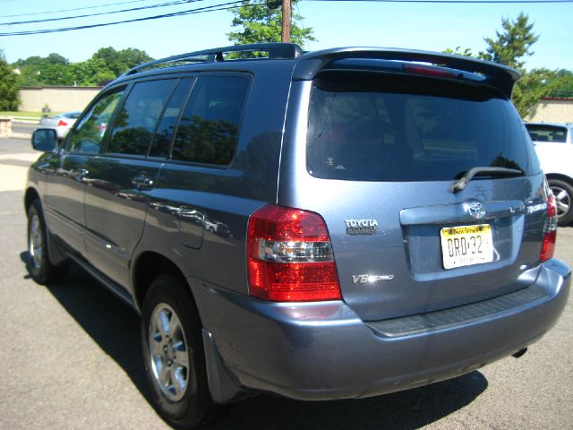 Toyota Highlander Xlt-fx4 SUV