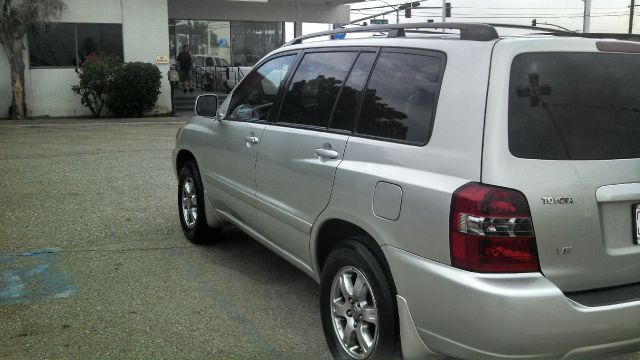 Toyota Highlander 2005 photo 1