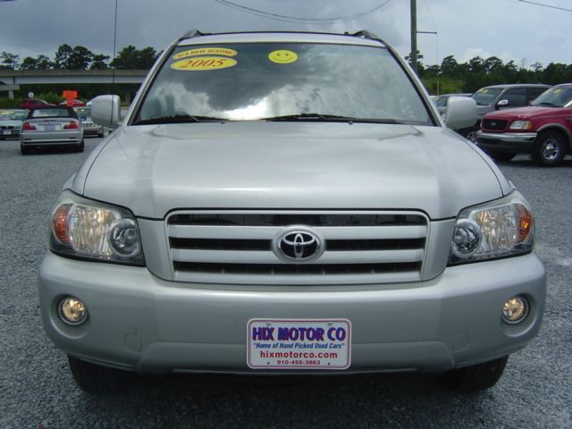 Toyota Highlander 2005 photo 2