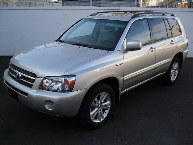 Toyota Highlander ESi Sport Utility