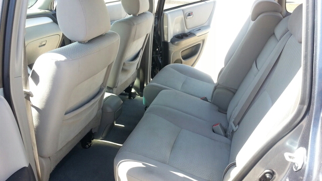 Toyota Highlander QUAD CAB W SUV