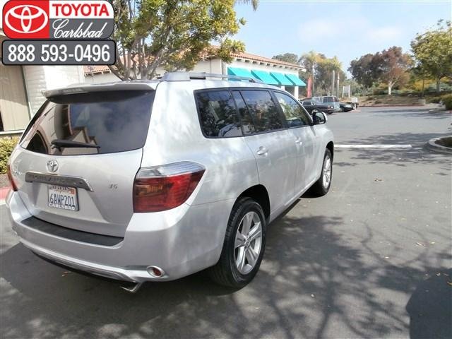 Toyota Highlander 540ia 4dr Sdn 5-spd Auto Unspecified