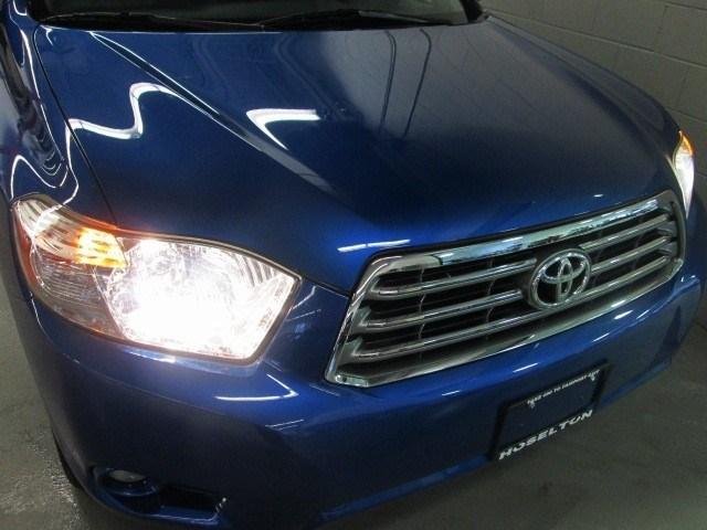 Toyota Highlander 540ia 4dr Sdn 5-spd Auto Unspecified