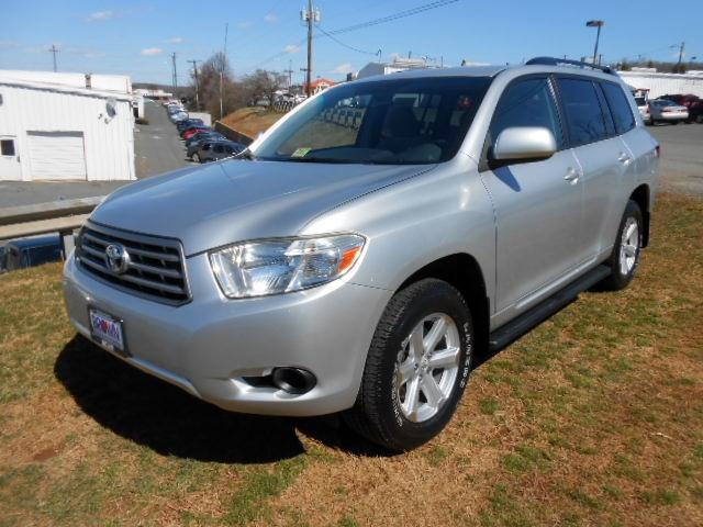 Toyota Highlander 540ia 4dr Sdn 5-spd Auto Unspecified