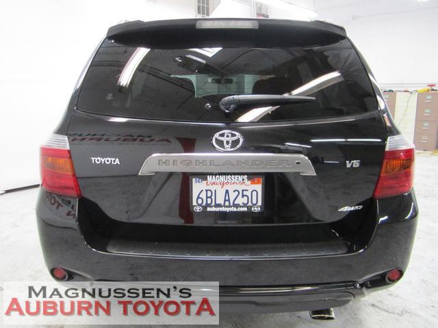 Toyota Highlander 540ia 4dr Sdn 5-spd Auto Unspecified