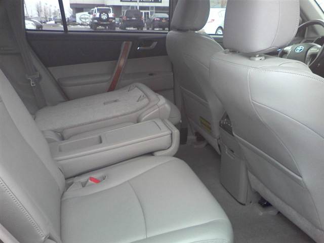 Toyota Highlander 2008 photo 4