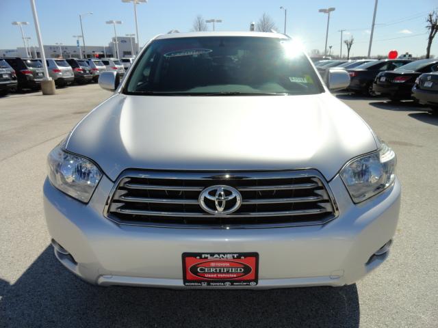 Toyota Highlander 540ia 4dr Sdn 5-spd Auto Unspecified