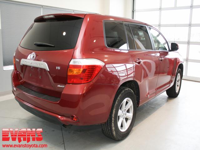 Toyota Highlander 540ia 4dr Sdn 5-spd Auto Unspecified