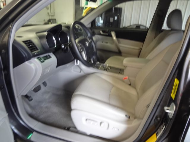 Toyota Highlander 2008 photo 18