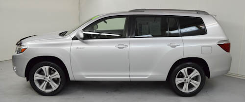 Toyota Highlander 540ia 4dr Sdn 5-spd Auto Unspecified