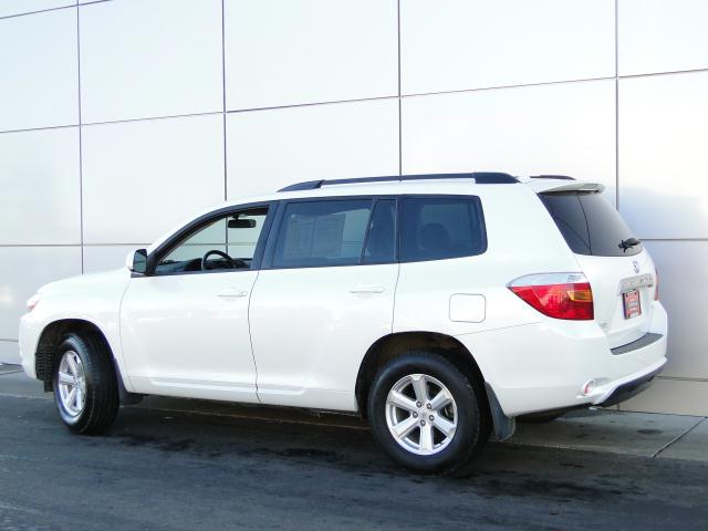 Toyota Highlander 2010 photo 5