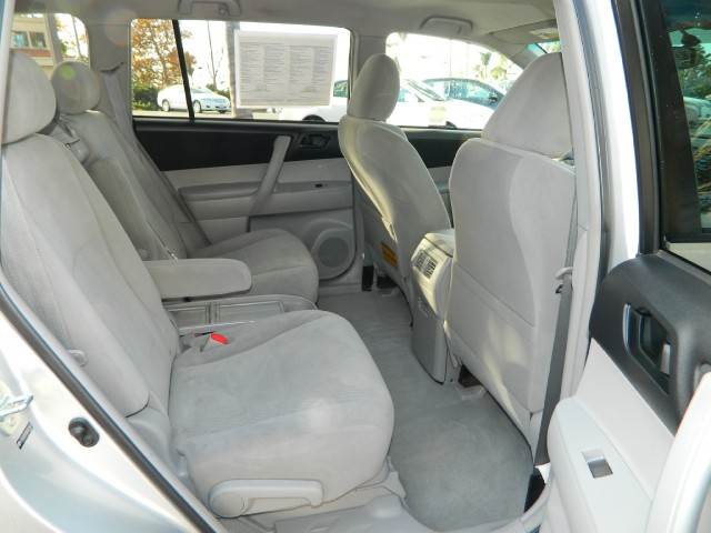 Toyota Highlander 2010 photo 3