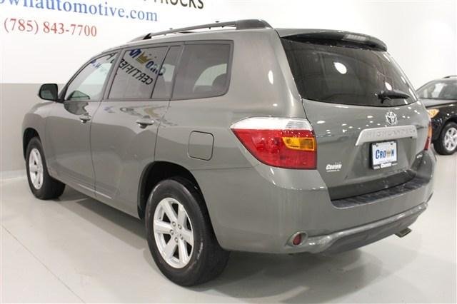 Toyota Highlander 2010 photo 5