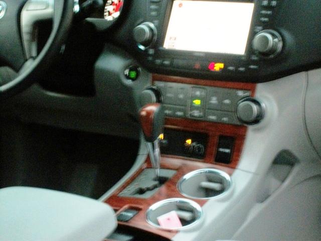 Toyota Highlander 2010 photo 5