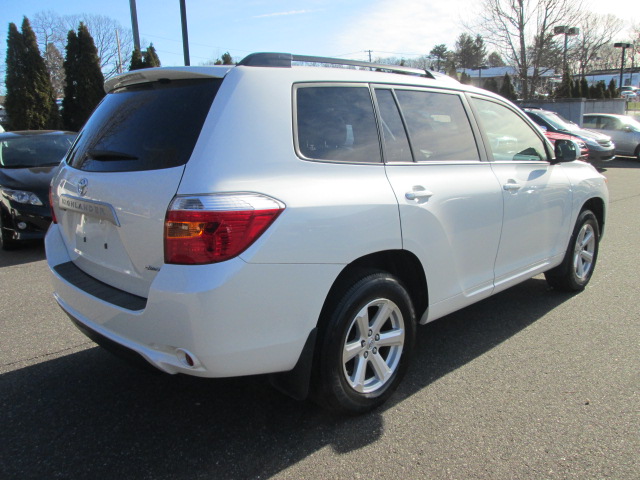 Toyota Highlander 2010 photo 3